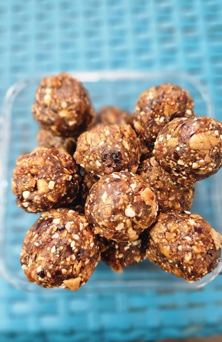 FIG LADDU